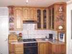 Кухонный гарнитур с дубовыми фасадами